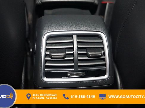 Used 2017 Audi Q3 2.0T Prestige w/ Prestige Package image 24