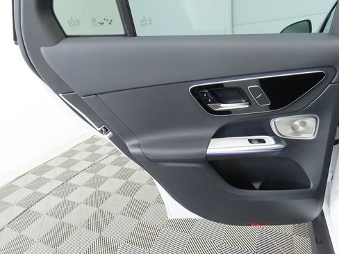 Used 2026 Mercedes-Benz GLC 300 image 26