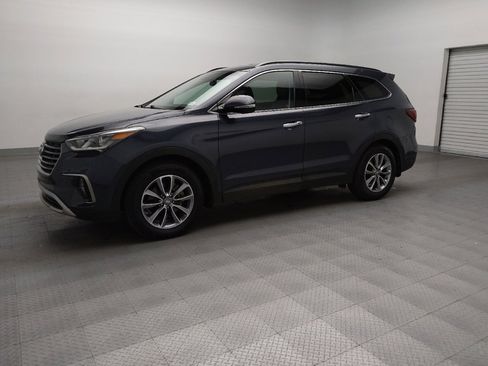 Used 2017 Hyundai Santa Fe Limited w/ Cargo Package image 2