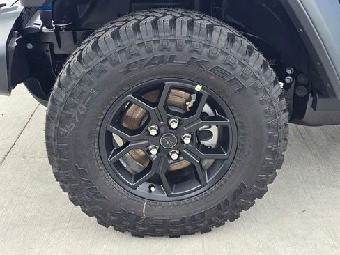 New 2026 Jeep Wrangler Unlimited Sport AWD/4WD image 9
