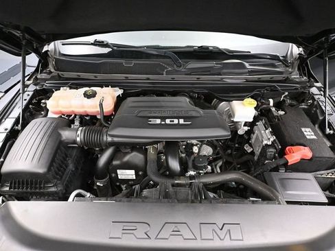 Used 2021 RAM 1500 Laramie image 57