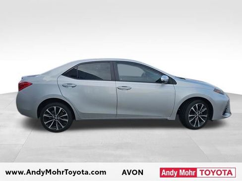 Used 2017 Toyota Corolla XSE image 7