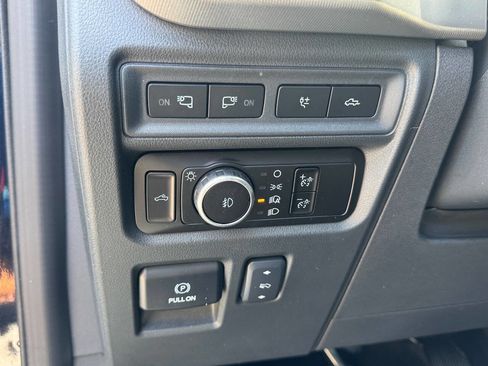 Used 2023 Ford F150 Raptor w/ Raptor Carbon Fiber Package image 29