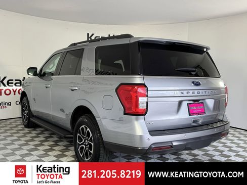 Used 2024 Ford Expedition XLT image 7