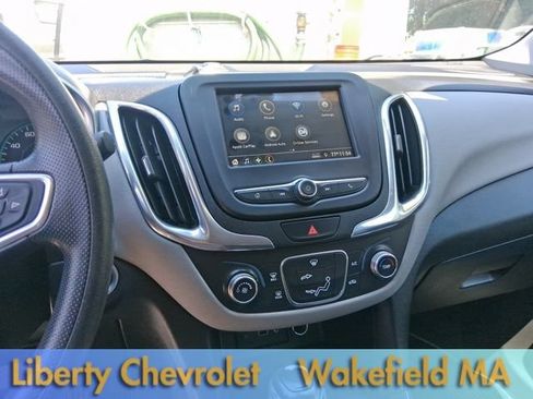 Used 2019 Chevrolet Equinox LS w/ LS Convenience Package AWD/4WD image 15