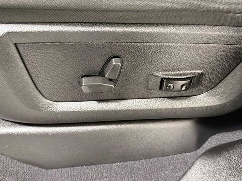 Used 2022 RAM 2500 Big Horn w/ Level A Equipment Group AWD/4WD image 14