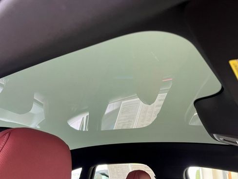 Certified 2025 Audi S6 e-tron Prestige w/ 21" Black Optic Package image 16