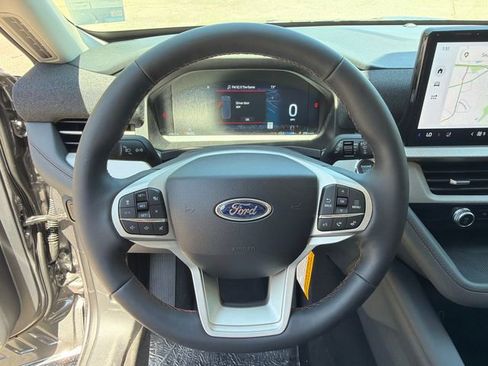 New 2026 Ford Explorer Active w/ Active Comfort Package image 25
