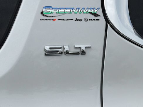 Used 2019 GMC Acadia SLT w/ LPO, Floor Liner Package FWD image 36