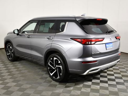 Used 2022 Mitsubishi Outlander SEL AWD/4WD image 8