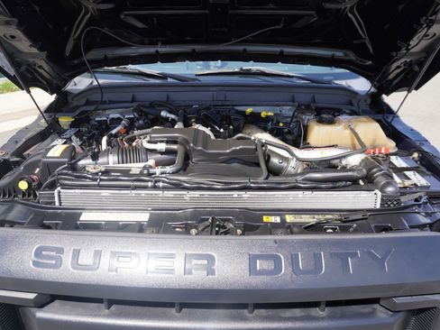 Used 2011 Ford F450 XL w/ Trailer Tow Pkg image 28