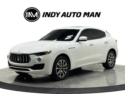 Used 2020 Maserati Levante Base image 9