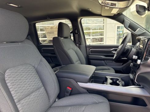 New 2026 RAM 1500 Big Horn AWD/4WD image 37