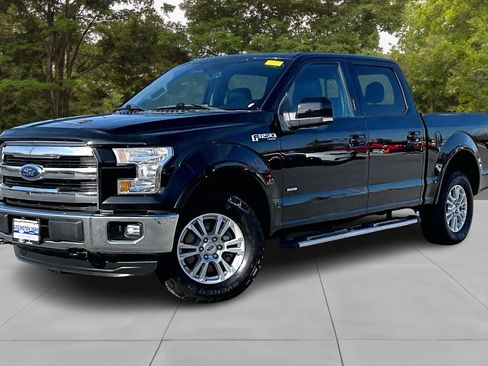 Used 2016 Ford F150 Lariat w/ Equipment Group 501A Mid image 3