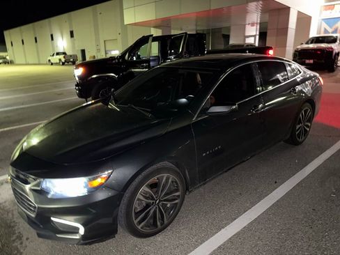 Used 2016 Chevrolet Malibu Premier w/ Driver Confidence Package II image 6