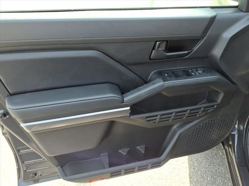 New 2026 Toyota Tacoma SR5 AWD/4WD image 9