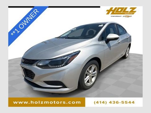 Certified 2017 Chevrolet Cruze LT w/ Convenience Package FWD image 1