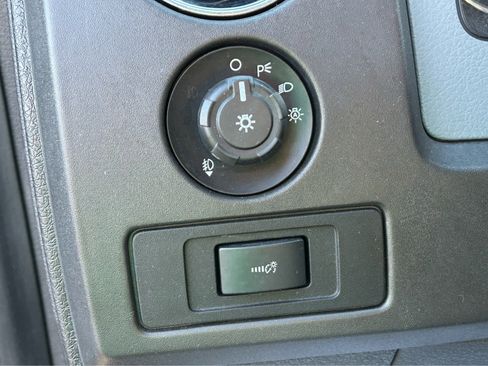 Used 2014 Ford F150 XLT w/ Equipment Group 302A Luxury image 18