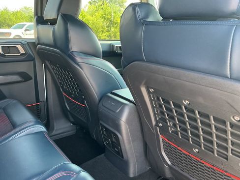 Used 2024 Ford Bronco Raptor w/ Interior Carbon Fiber Pack 6 AWD/4WD image 23