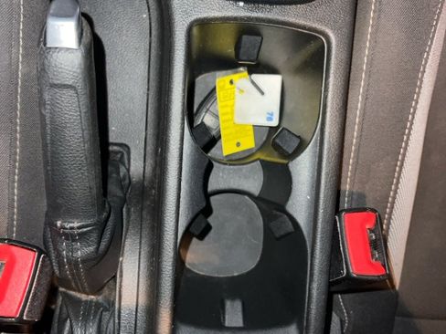 Used 2017 Ford Focus ST image 32