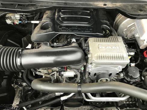 Certified 2021 RAM 1500 Limited image 32