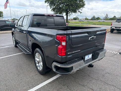 Used 2022 Chevrolet Silverado 1500 LTZ w/ LTZ Premium Package AWD/4WD image 5