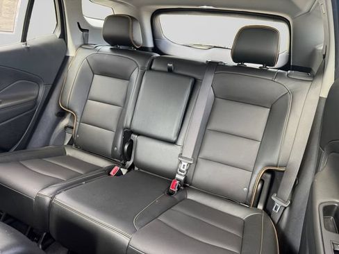 Used 2023 GMC Terrain AT4 AWD/4WD image 13