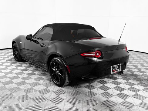 Used 2024 MAZDA MX-5 Miata Sport image 7