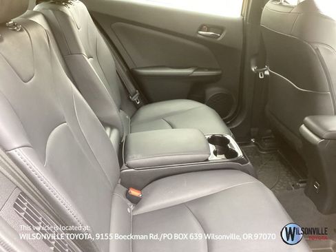 Used 2019 Toyota Prius Prime Premium image 5