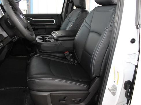 Used 2025 RAM 2500 Big Horn AWD/4WD image 21