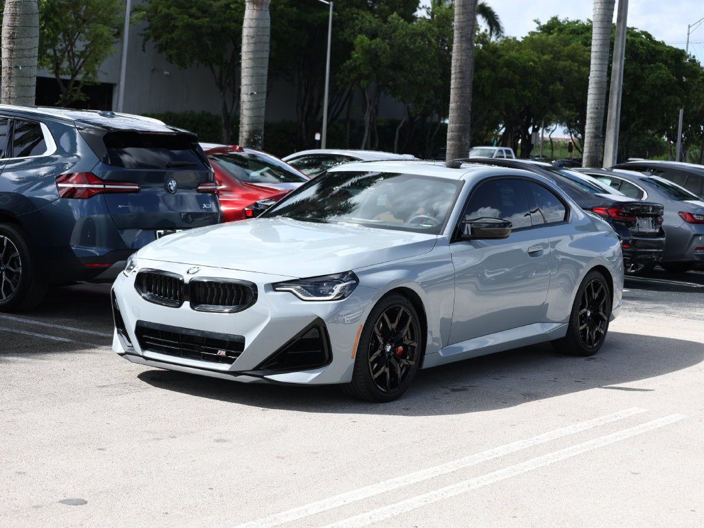 Used 2025 BMW M240i Coupe w/ Premium Package RWD image 1