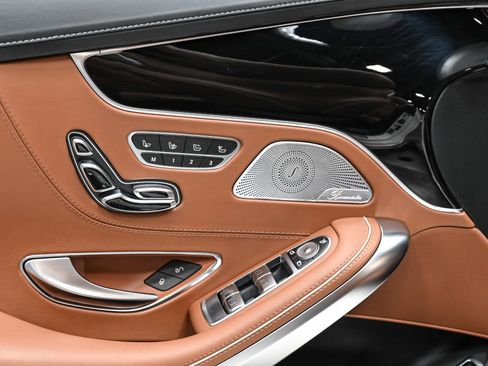 Used 2019 Mercedes-Benz S 63 AMG 4MATIC Cabriolet w/ Driver Assistance Package image 26