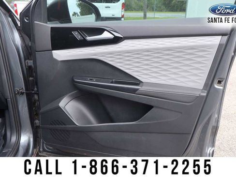 Used 2024 Volkswagen Taos S image 17