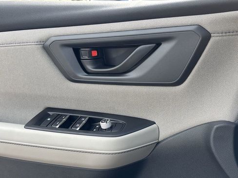 New 2026 Subaru Forester Premium AWD/4WD image 17