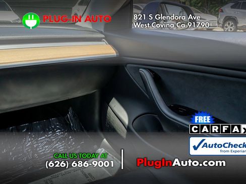 Used 2018 Tesla Model 3 Long Range RWD image 17