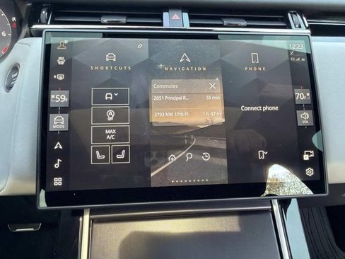 Used 2026 Land Rover Range Rover Velar Dynamic SE image 29