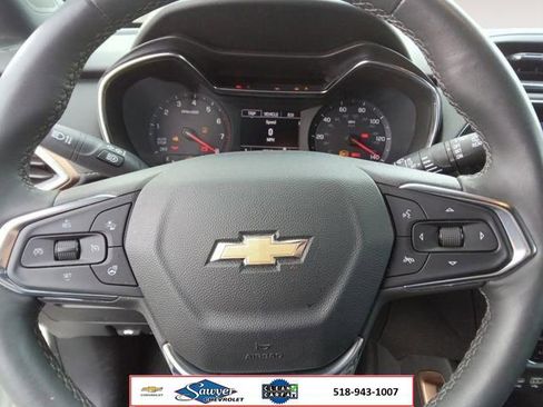 Used 2023 Chevrolet TrailBlazer ACTIV w/ Sun and Liftgate Package FWD image 13