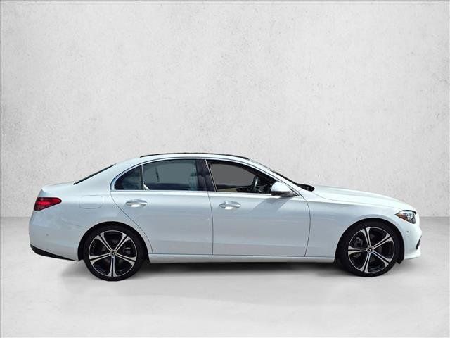 Used 2023 Mercedes-Benz C 300 Sedan image 4