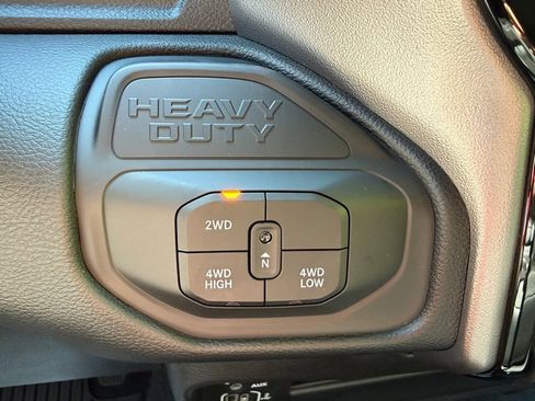 New 2026 RAM 3500 Laramie AWD/4WD image 23