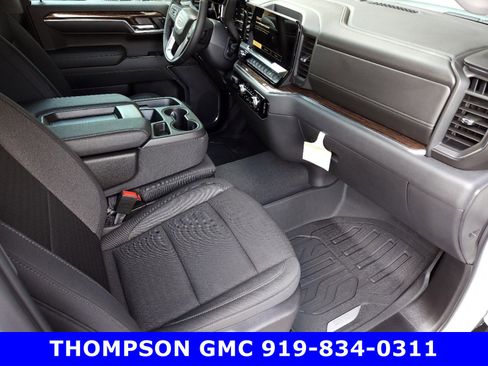New 2024 GMC Sierra 1500 SLE w/ Max Trailering Package image 42