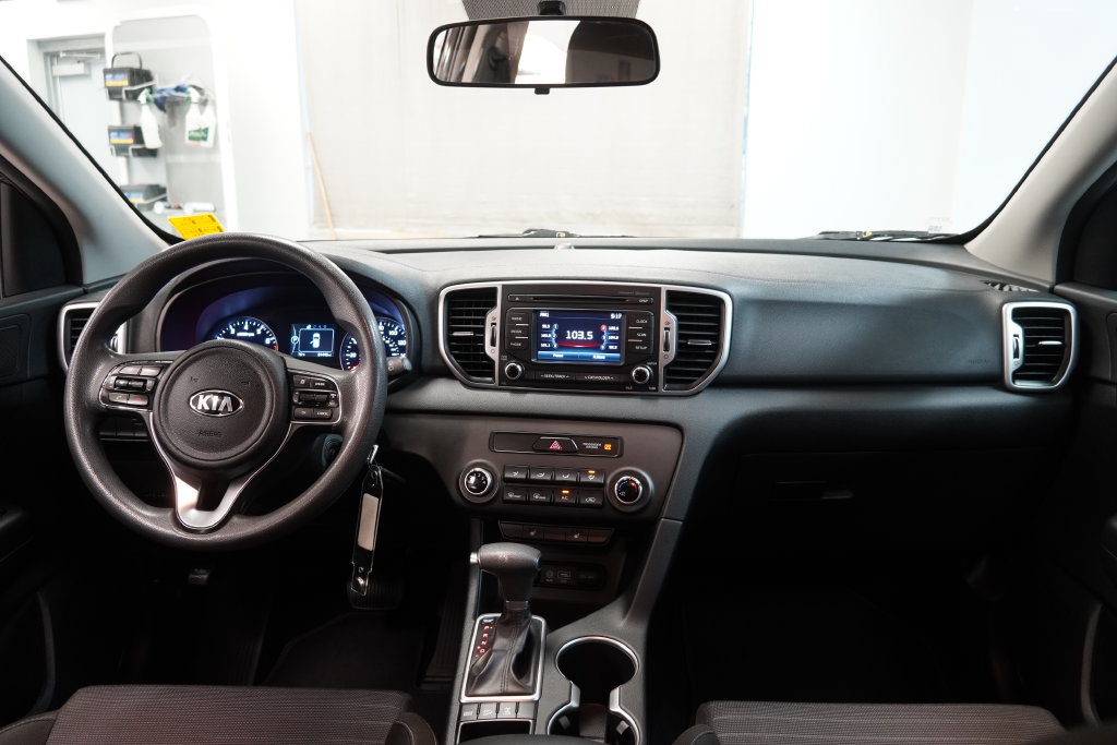 Used 2017 Kia Sportage LX w/ LX Popular Package AWD/4WD image 18