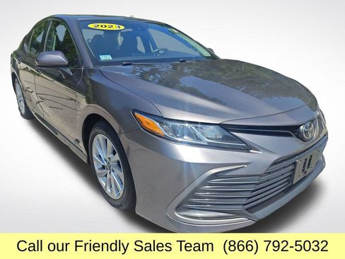 Certified 2023 Toyota Camry LE FWD image 9