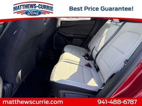 New 2025 Ford Escape Active image 12
