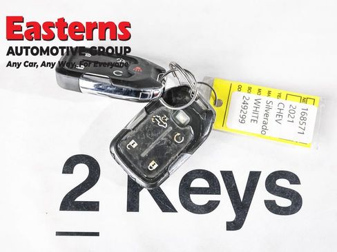 Used 2021 Chevrolet Silverado 1500 LT image 27