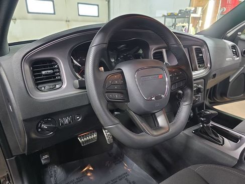 Used 2023 Dodge Charger R/T w/ Performance Handling Group image 15