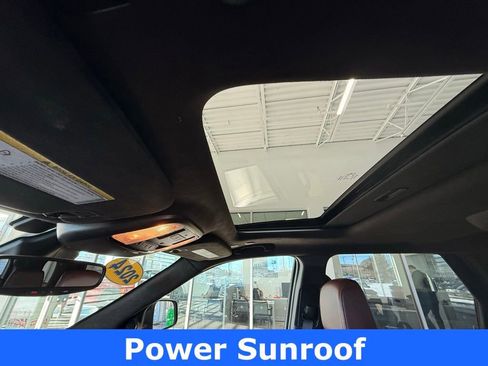 Certified 2024 Dodge Durango R/T image 30