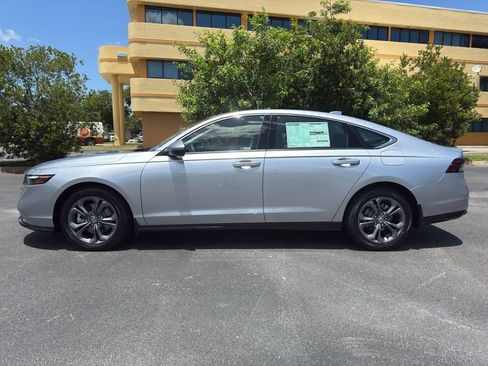 New 2025 Honda Accord EX-L image 5