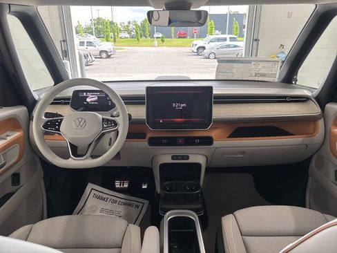New 2025 Volkswagen ID. Buzz Pro S Plus image 7