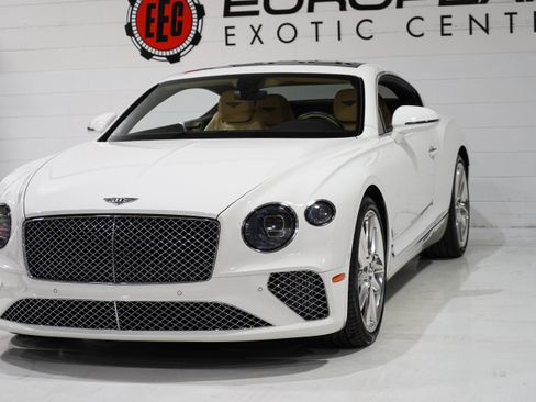 Used 2020 Bentley Continental GT AWD/4WD image 30