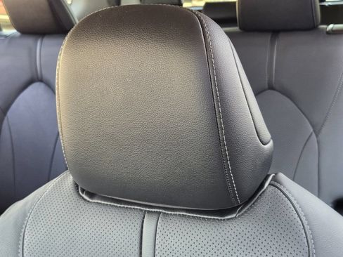 Certified 2026 Toyota Grand Highlander FWD image 16